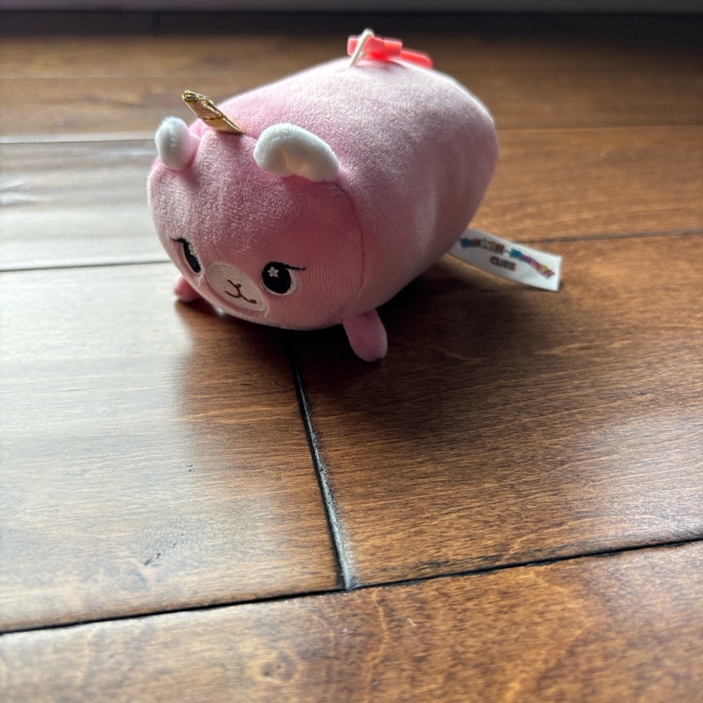 Lucy the Pink Llamacorn Clipz Moosh-Moosh